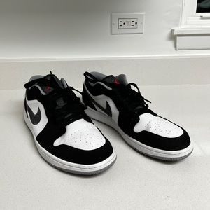 Nike Air Jordan 1 Low Black White Wolf Grey Infrared